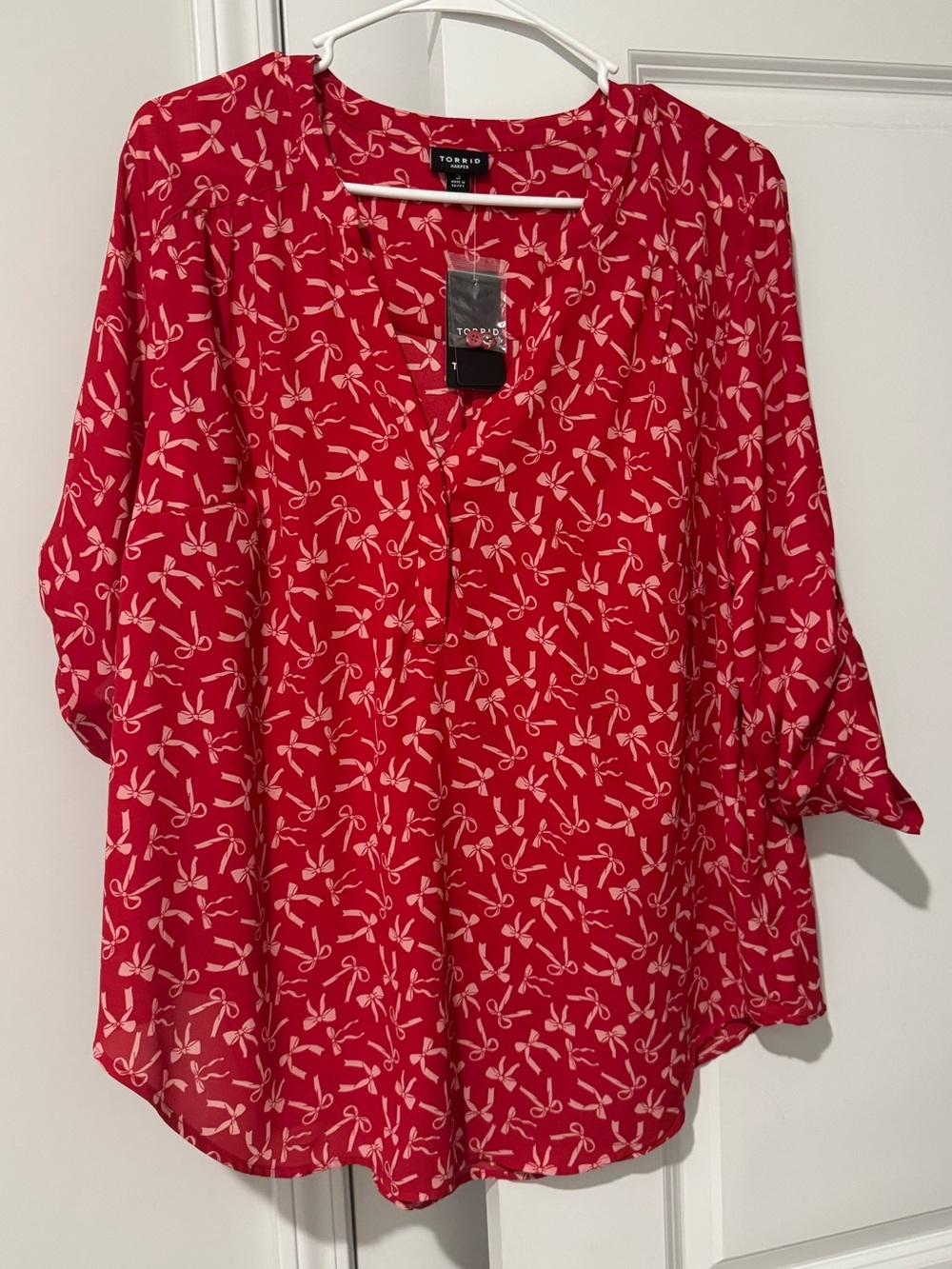 torrid Red Bow-Print V-Neck Blouse